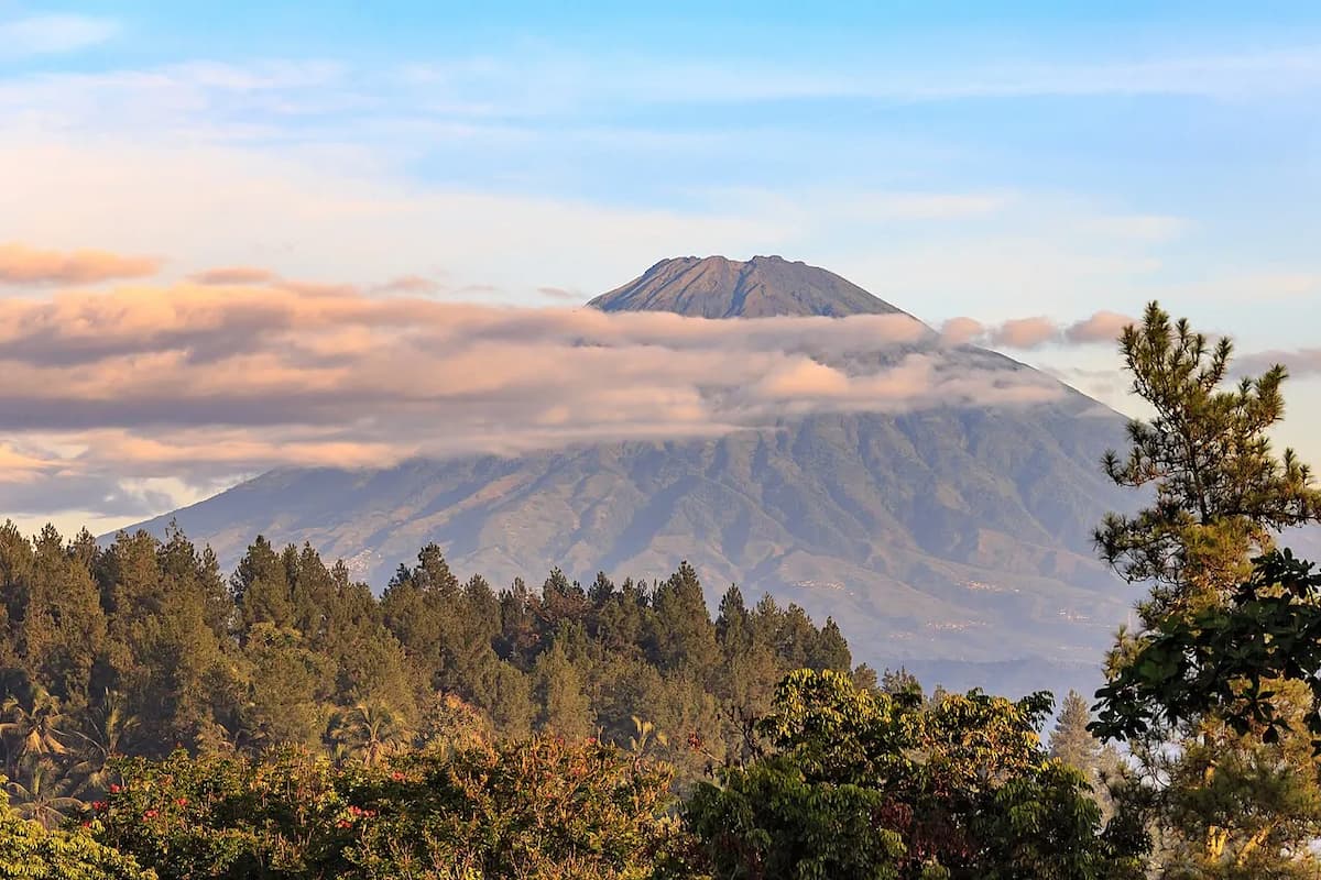 Wisata Jawa