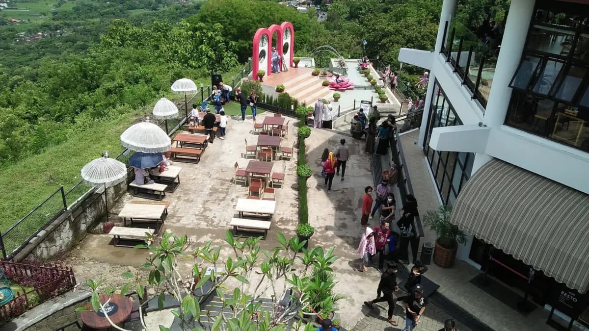 HeHa Sky View: Tiket Masuk, Jam Buka, dan Tips Berkunjung