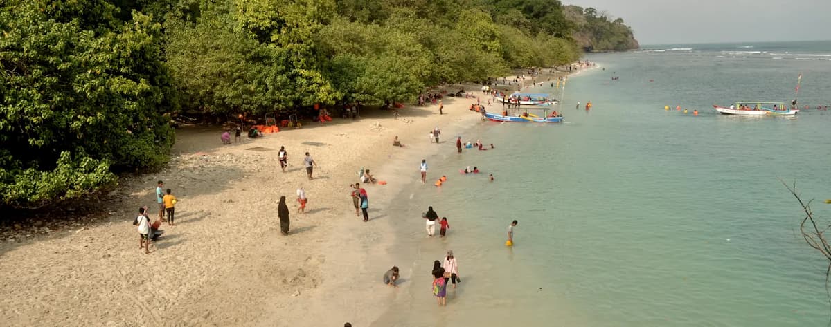 Pantai Pangandaran 2026: Panduan Lengkap, Tiket, Aktivitas, dan Tips