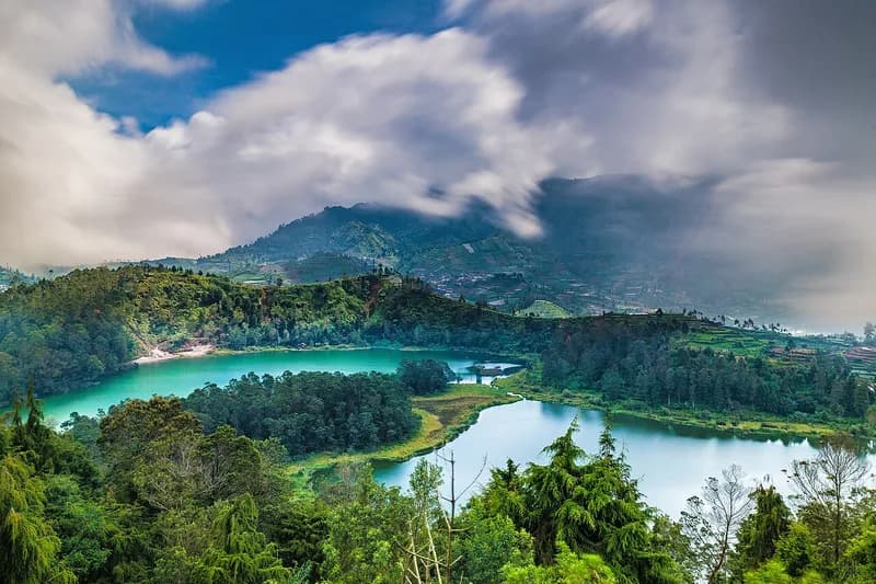 Telaga Warna Dieng 2026: Tiket, Jam Buka, Rute, dan Tips