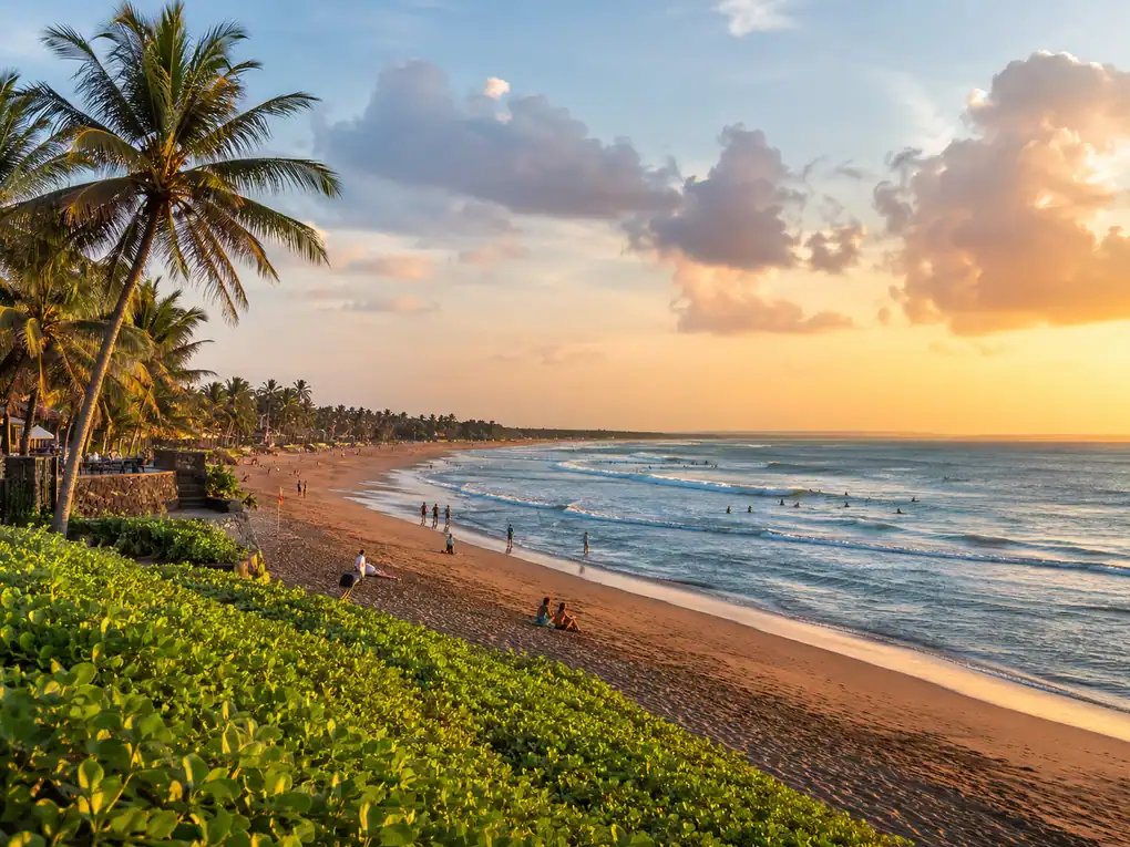 Daya Tarik Utama Pantai Seminyak