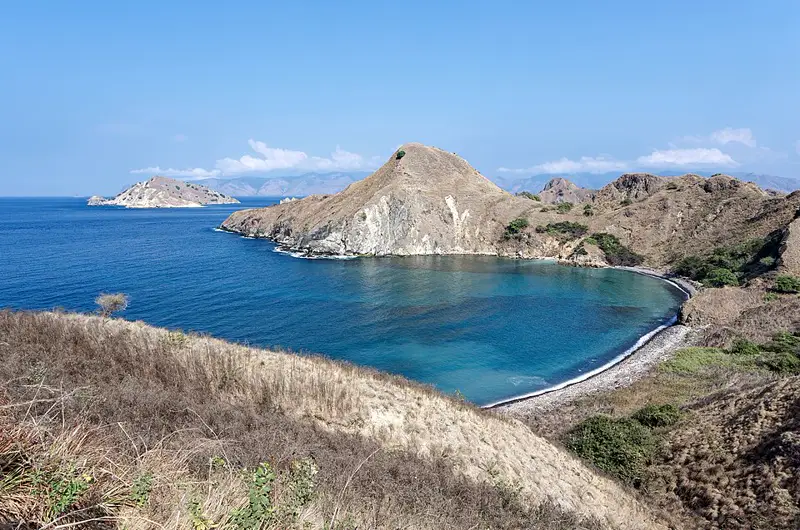 Panduan Wisata Island Hopping: Tips Loncat Pulau Lengkap