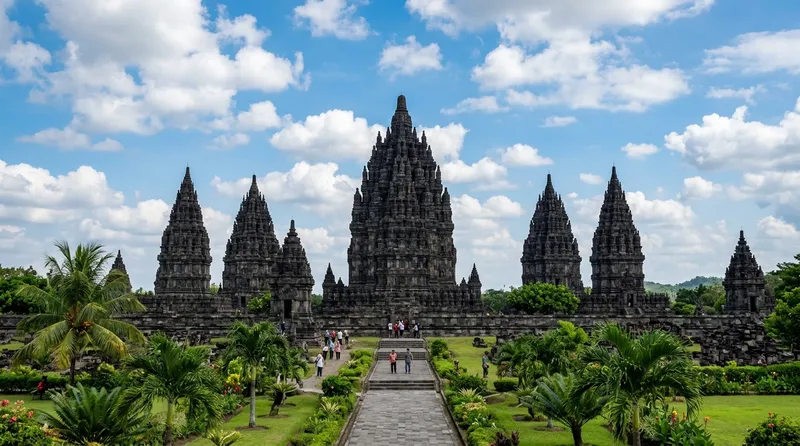 Kompleks Candi Prambanan, salah satu wisata budaya terbaik di Indonesia